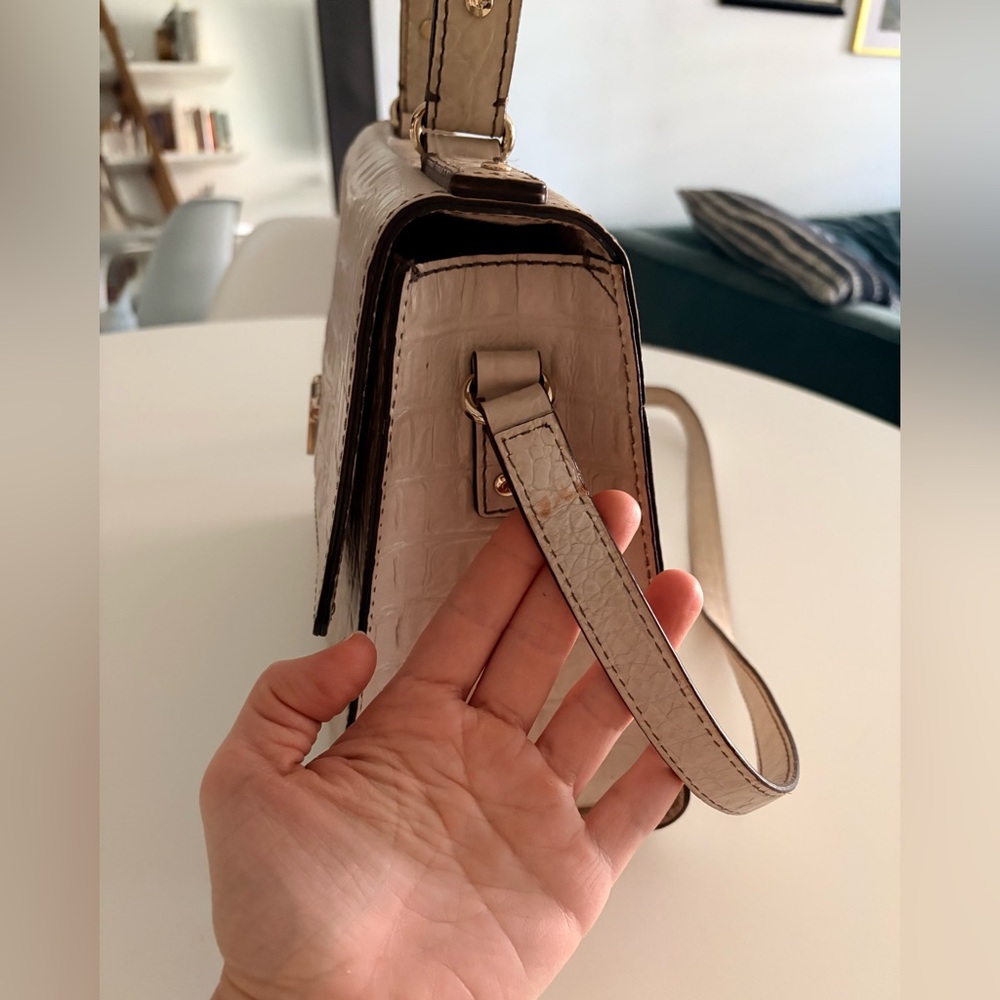 🐊 Kate Spade Crocodile Embossed Leather Top Handle Purse - Picture 8 of 16